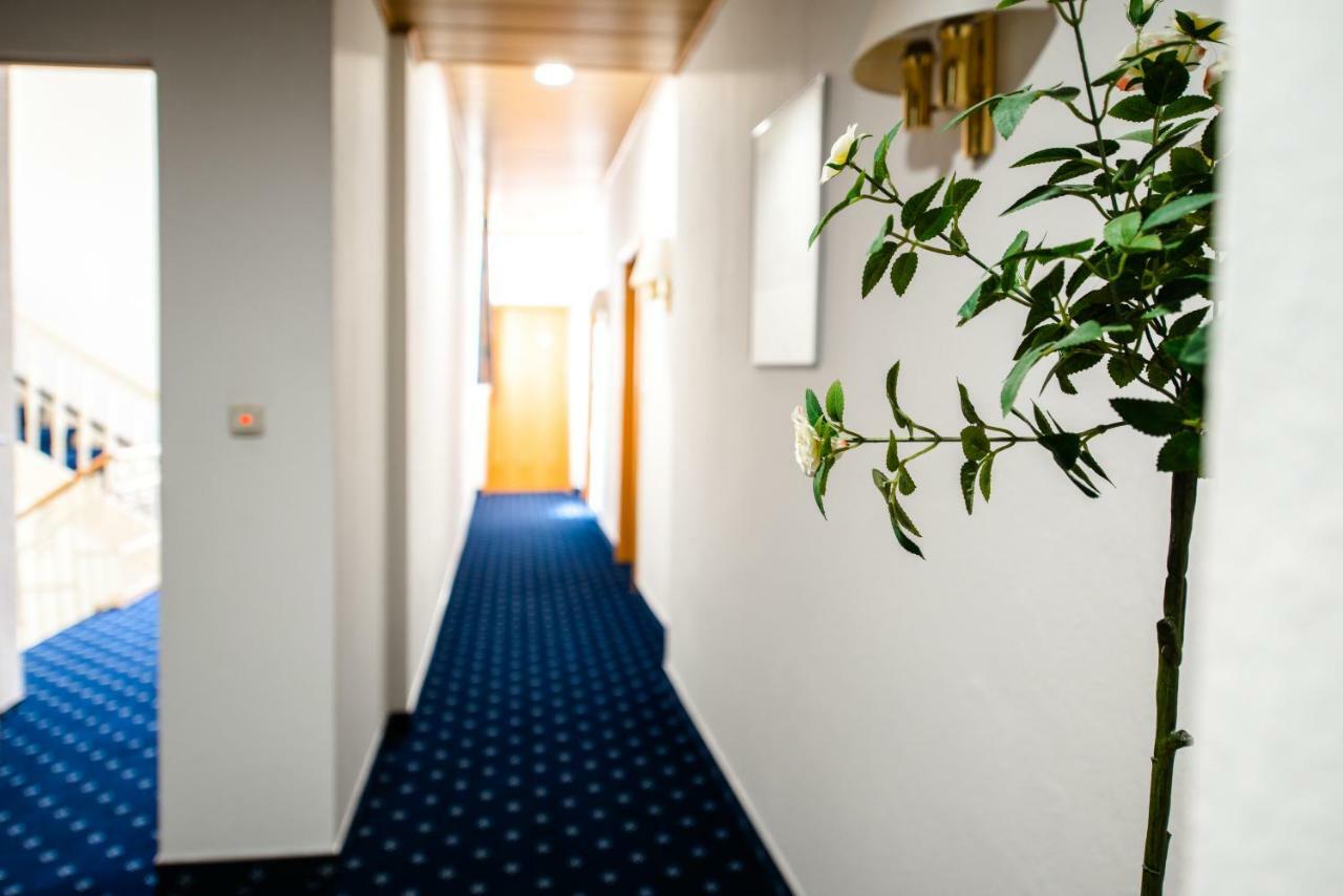 Hotel Fraenkischer Hof Kitzingen Exterior foto
